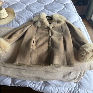 Women's Tan 100% sheepskin Shearling Coat size small